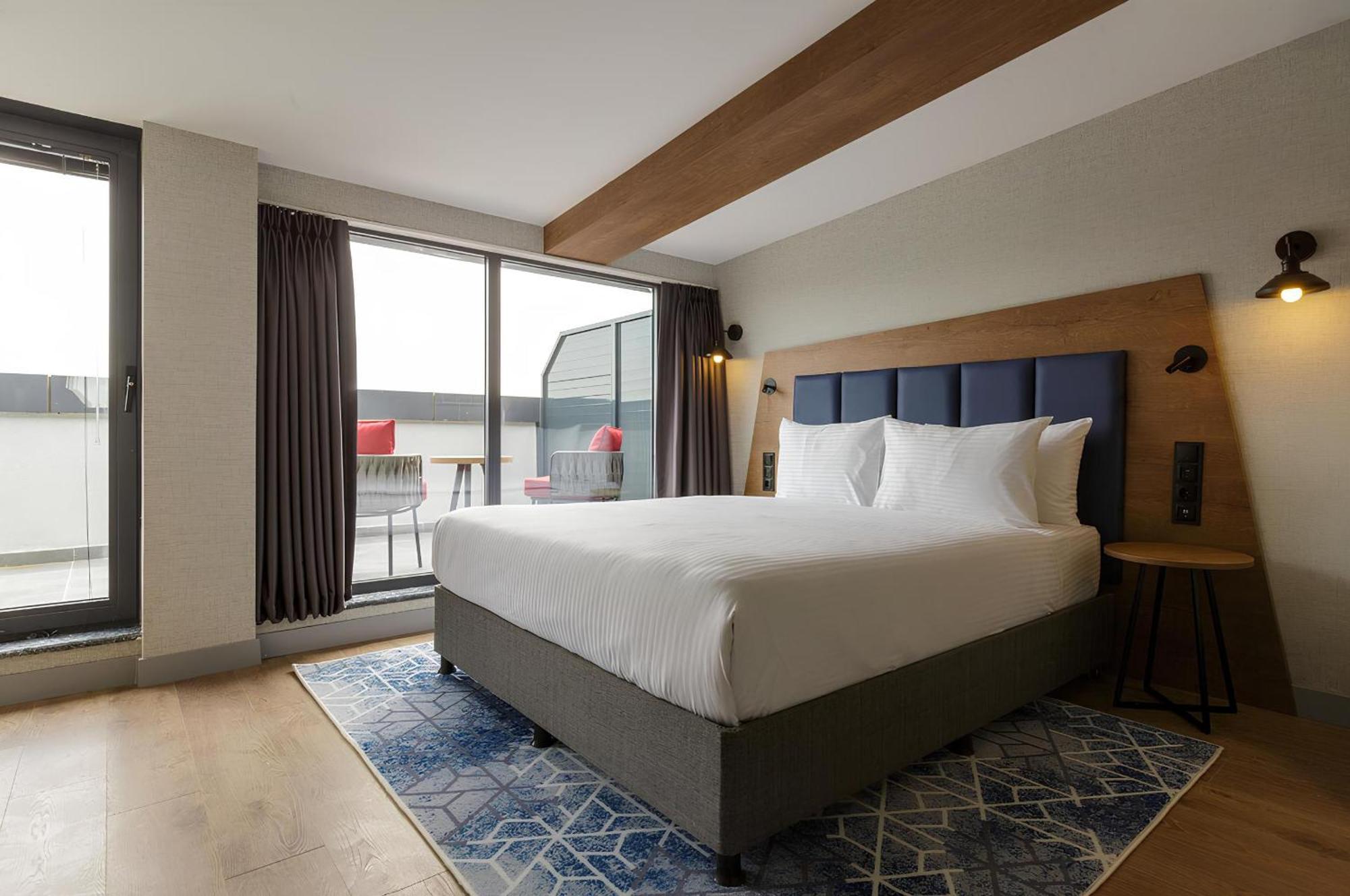Ramada Encore By Wyndham Istanbul Arnavutkoy Exterior photo