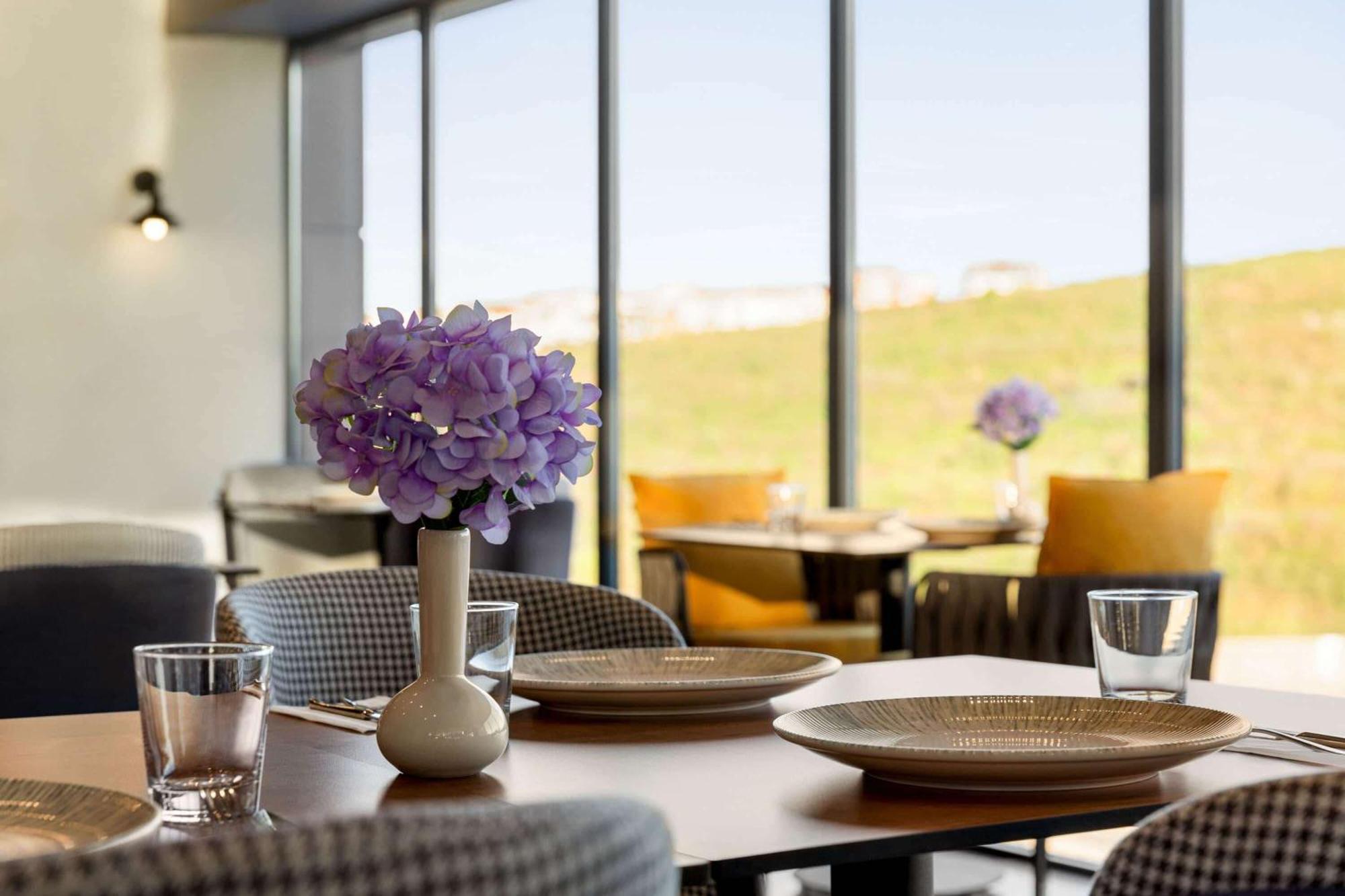 Ramada Encore By Wyndham Istanbul Arnavutkoy Exterior photo